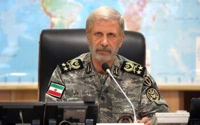 فرمانده کل ارتش: دشمن شکست بزرگی خورد