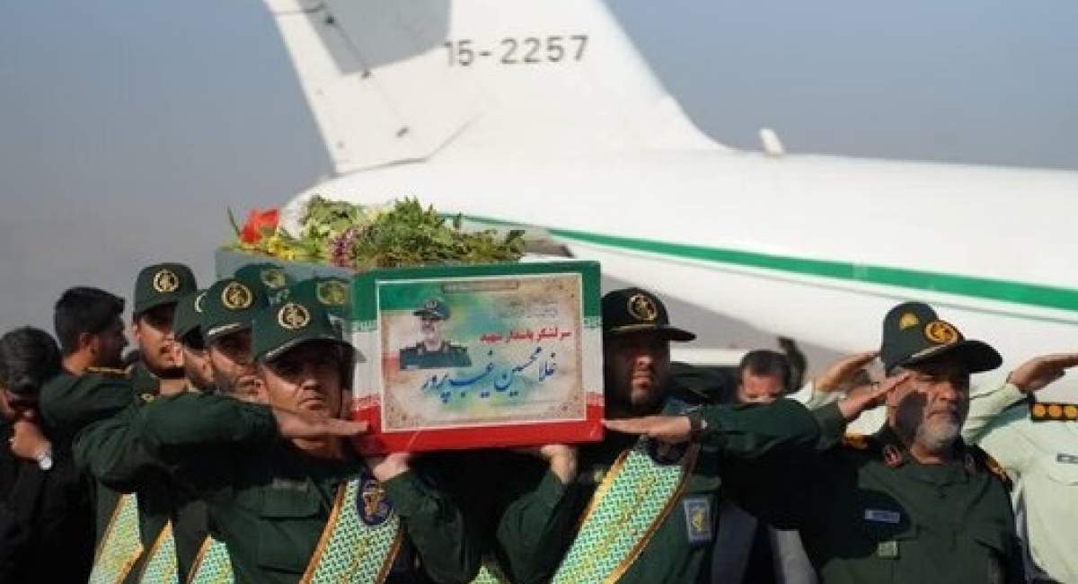 پیکر سردار شهید غلامحسین غیب پرور وارد شیراز شد