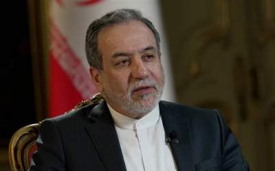 عراقچی: ما هرگز به سمت غنی سازی ۹۰ درصد نمی‌رویم/ آمریکا بیاید راه‌حلی مبتنی بر مذاکره برای برنامه هسته‌ای ایران پیدا کنیم/ سیاستی برای ترور ترامپ و پامپئو نداریم/ غنی‌سازی فعلا متوقف شده