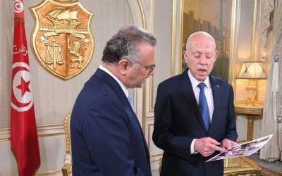 استقبال طعنه آمیز رئیس‌جمهور تونس از فرستاده ترامپ  <img src="https://cdn.jahannews.com/images/video_icon.png" width="16" height="16" border="0" align="top">