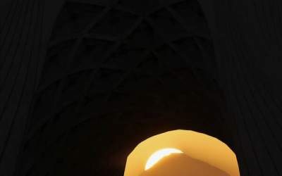 طلوع خورشید از میان آزادی