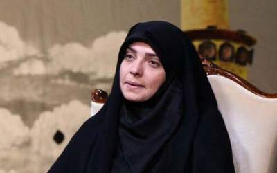 با اشک کات می‌دادم همسر شهید آرامم می‌کرد