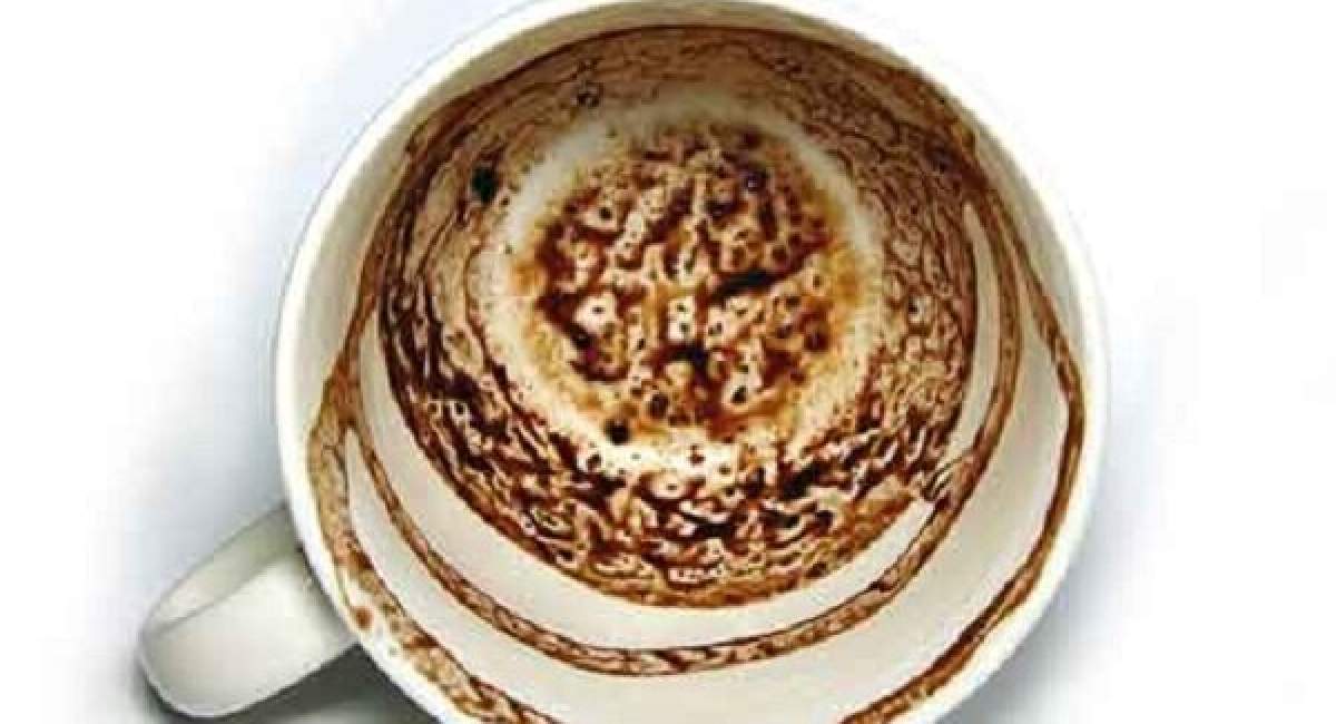 آیا فال گرفتن حرام است؟