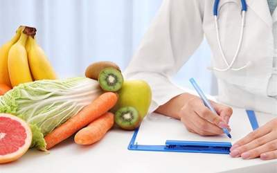 در روزهای گرم چه میوه‌هایی بخوریم؟