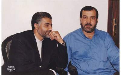 تصویری از شهیدان حاج قاسم و فواد شکر