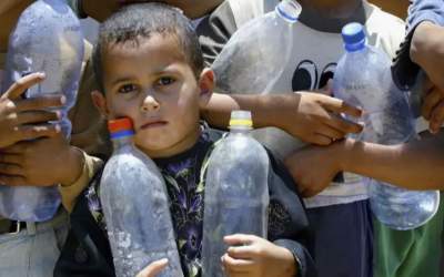 کودکان غزه شکم‌هایشان را با آب و نمک پر می‌کنند!