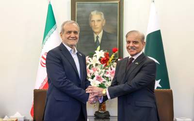 استقبال رسمی نخست وزیر پاکستان از پزشکیان