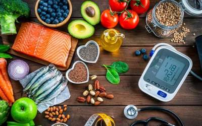 این غذاها فشار خون را پایین نگه می دارند
