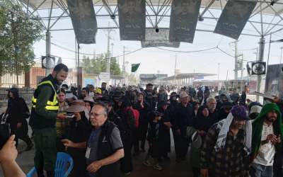 تردد ۸۶۰ هزار زائر اربعین از مرز مهران