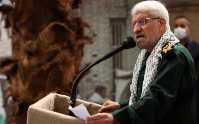 رجزخوانی صادق آهنگران در مراسم شهدای اقتدار  <img src="https://cdn.jahannews.com/images/video_icon.png" width="16" height="16" border="0" align="top">