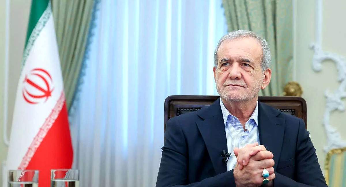 پزشکیان دوباره قیمت بنزین را پیش کشید  