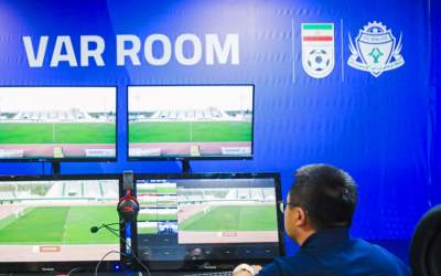 ادامه چالش‌های VAR در فوتبال ایران