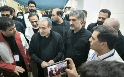 عکس/ بازدید عراقچی از روند ارائه خدمات به زائران ایرانی