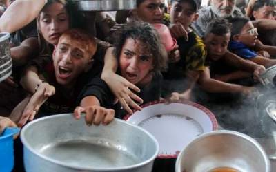 فیلم ناامیدی کودک مظلوم غزه برای دریافت غذا