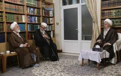 حضور نماینده رهبری در بیت آیت الله مکارم و سبحانی