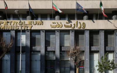 شریعتی: انتصابات جدید در وزارت نفت خلاف قانون است