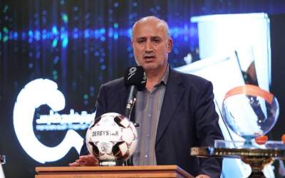 تاج: در سال جام جهانی از دولت انتظار کمک داریم