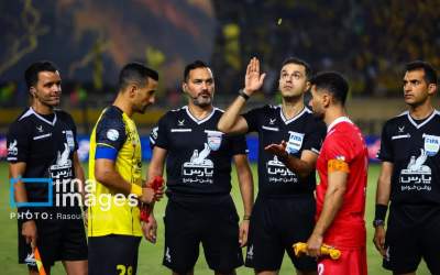 کار سخت داور قبل از شروع بازی