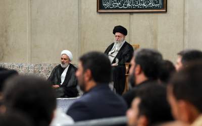 حاشیه نگاری خواندنی از مراسم عزاداری امام رضا(ع) در حسینیه امام خمینی(ره)