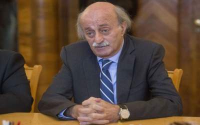 جنبلاط: خلع سلاح مقاومت دیکته اسرائیل است