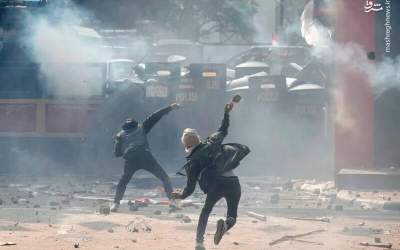 تصاویر آشوب در خیابان‌های اندونزی  <img src="https://cdn.jahannews.com/images/picture_icon.png" width="16" height="16" border="0" align="top">