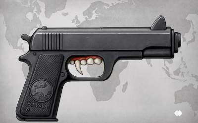 دشمن با ماشه چنگ و دندان نشان می‌دهد