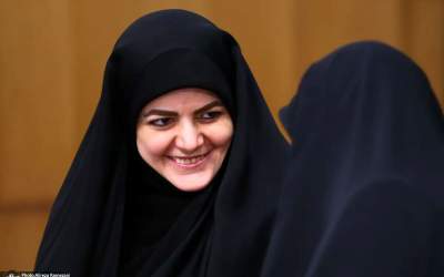 دختر پزشکیان در جمع همسران روسای جمهور شانگهای  <img src="https://cdn.jahannews.com/images/video_icon.png" width="16" height="16" border="0" align="top">