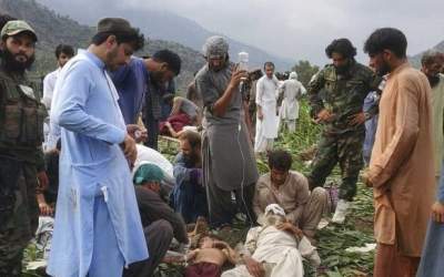 شمار قربانیان زلزله افغانستان ۱۴۰۰ نفر را رد کرد