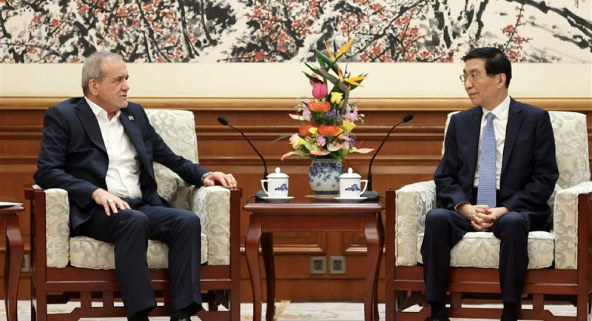 پزشکیان: رهبری بر توسعه روابط با چین تأکید کردند