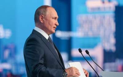 پوتین: آماده‌ام با زلنسکی ملاقات کنم