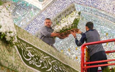 گل آرایی حرم مولا علی به مناسبت ۱۷ ربیع +تصاویر  <img src="https://cdn.jahannews.com/images/picture_icon.png" width="16" height="16" border="0" align="top">