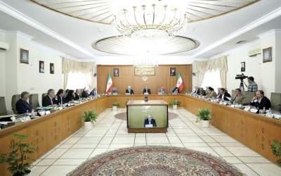 جریان مرموزی که می‌خواهد دولت پزشکیان را از موضوعات اساسی دور کند/ «معیشت و بازار»‌ مهمترین موضوعات جامعه ایران +تصاویر