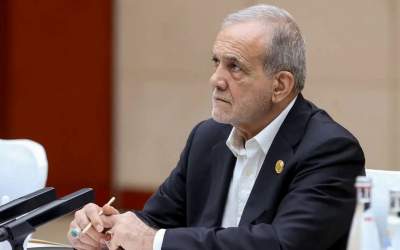 کدام تيم اقتصادی اين مشورت‌ را به دولت می‌دهد؟