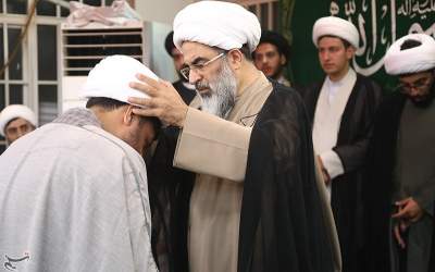 عمامه گذاری طلاب در روز میلاد پیامبر اکرم(ص)  <img src="https://cdn.jahannews.com/images/picture_icon.png" width="16" height="16" border="0" align="top">