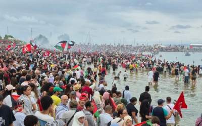 عکس/ بدرقه حرکت ناوگان جهانی صمود به سمت غزه