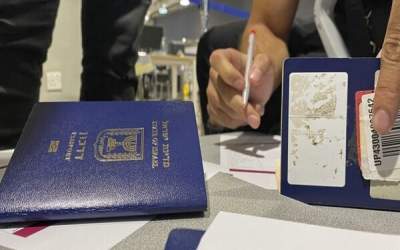 حمله به گردشگران صهیونیست در یونان