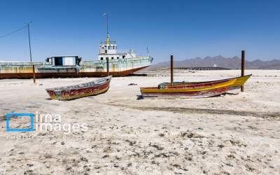 عکس/ قایق‌هایی که فعلا به گل نشسته‌اند