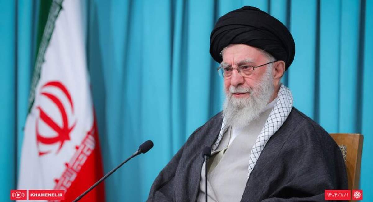 رهبرانقلاب: مذاکره مورد درخواست آمریکا زورگویی و خسارت محض است؛ هیچ ملت باشرف و سیاستمدار خردمندی نمی‌پذیرد/ اتحاد ملی ایران همان اتحاد ۲۳ خرداد است