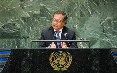 رئیس جمهور کلمبیا خواستار محاکمه ترامپ شد