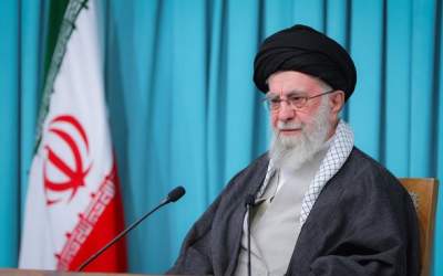 سخنرانی مهم رهبر انقلاب بازی غربگرایان را به هم ریخت