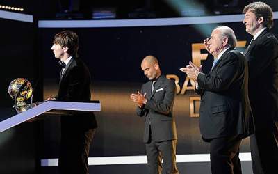 توپ طلا‌های مسی ناعادلانه بودند؟