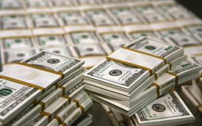 کاهش ارزش دلار با احتمال تعطیلی دولت آمریکا