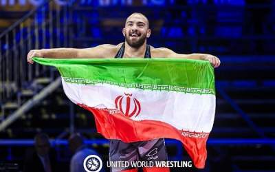 تشویق امیرحسین زارع در صحن علنی مجلس  <img src="https://cdn.jahannews.com/images/video_icon.png" width="16" height="16" border="0" align="top">