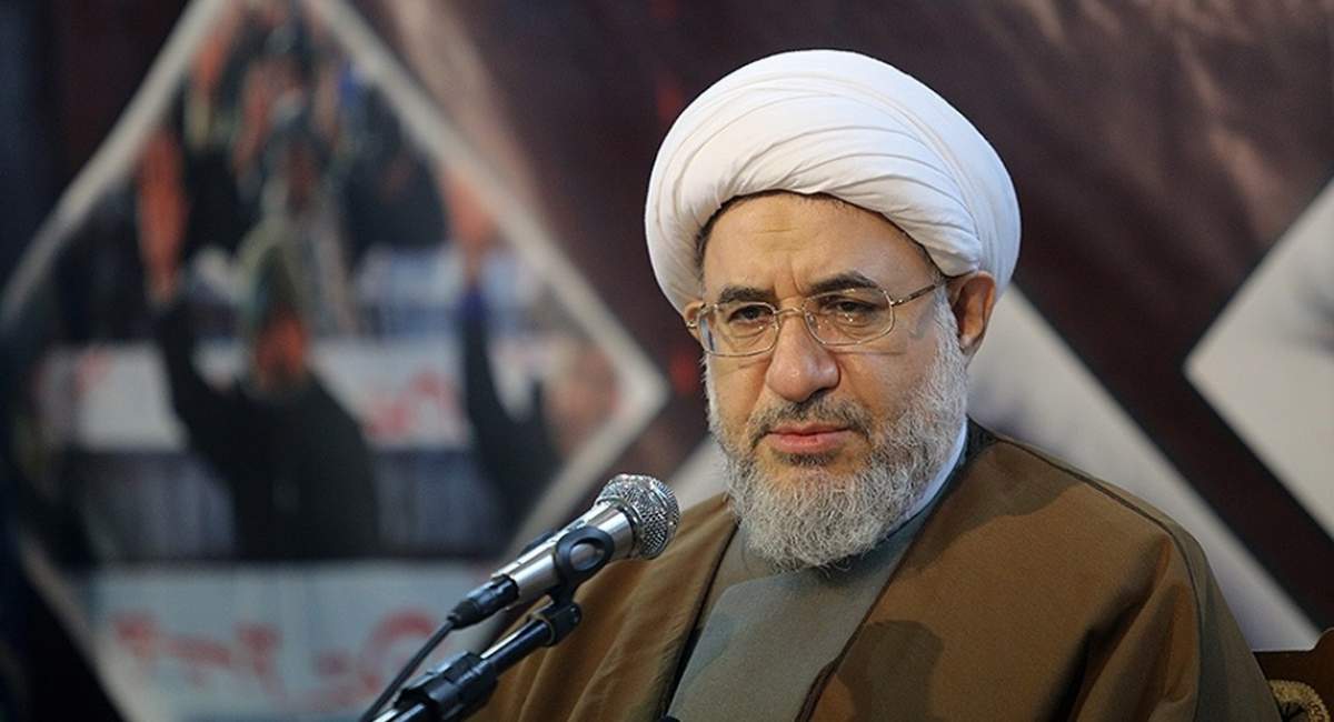 آیت‌الله اراکی: دشمنان دنبال گسترش جنگ هویتی هستند