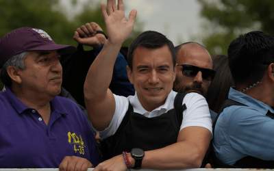 تلاش ۵۰۰ نفر برای ترور رئیس‌جمهور اکوادور! +فیلم  <img src="https://cdn.jahannews.com/images/video_icon.png" width="11" height="10" border="0" align="top">