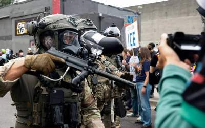 عکس/ اینجا آمریکاست، مرکز آزادی بیان