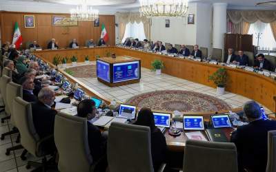 سایت اصلاح طلب: دولتی که هست، اما توانایی حل مشکلات را ندارد