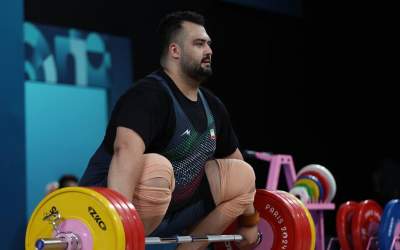 ساعت و برنامه مسابقات وزنه برداران ایران در شب پایانی