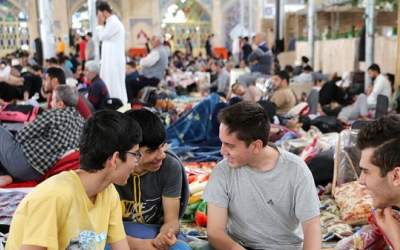 برگزاری اعتکاف را از مساجد نگیرید!