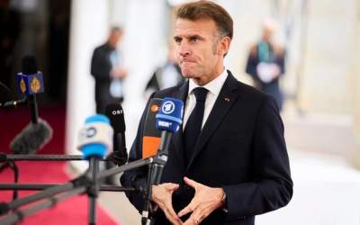 ماکرون: استعفا نمی‌دهم